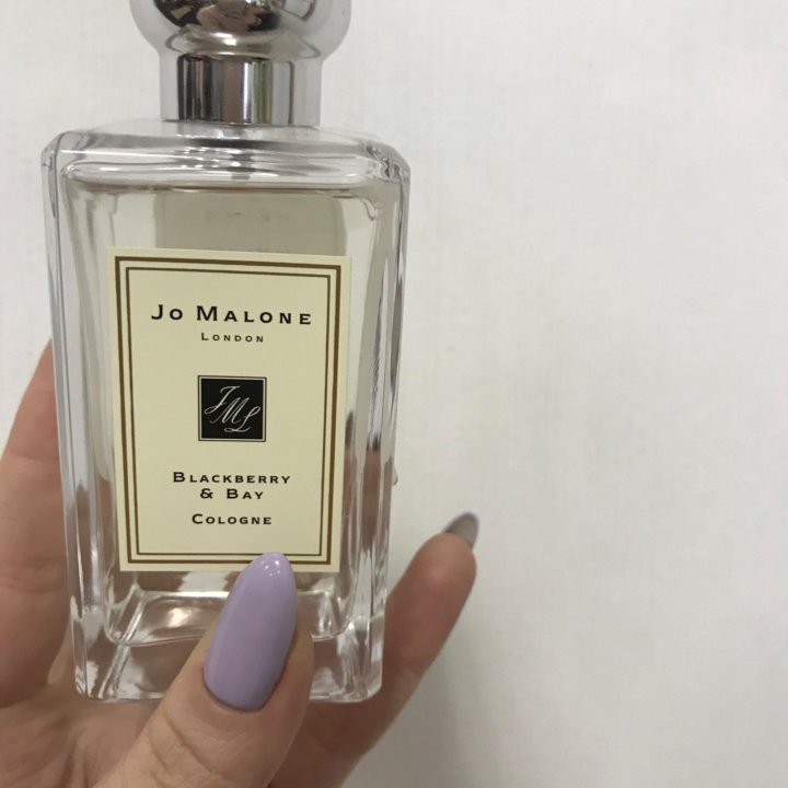 Blackberry bay духи. Jo Malone BLACKBERRY. Jo Malone BLACKBERRY Bay. Джо Малон блэкберри оригинал. Джо Малон блэкберри Бэй фото.