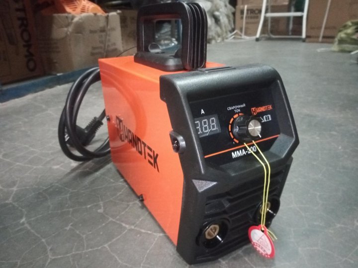 Handtek 220. Handtek 220