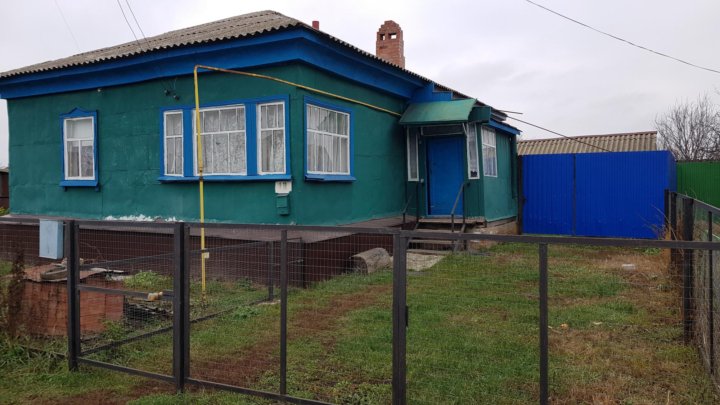 Объявления о продаже домов воронежская область. Дом в семилуках. Посёлок комсомольский воронежская область. Дом в поселке городского типа. Объявления о продаже домов воронежская область.