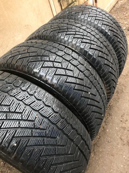 255 50 r19. Шина 255/50 r19 зима липучка. Pirelli зимняя резина r19 285/45. Зимняя резина 325-30-r23. Резина 255 50 17 Кама зимние.