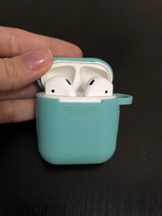 Кейс не заряжает наушники airpods