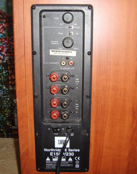 Jbl e150p 230 схема
