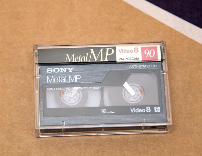 Кассеты сони. Кассета Sony Metal MP 90 min. Кассета Sony 8mm. Кассета для видеокамеры сони 8 мм. Аудиокассета кассета Sony Metal Esprit IV.