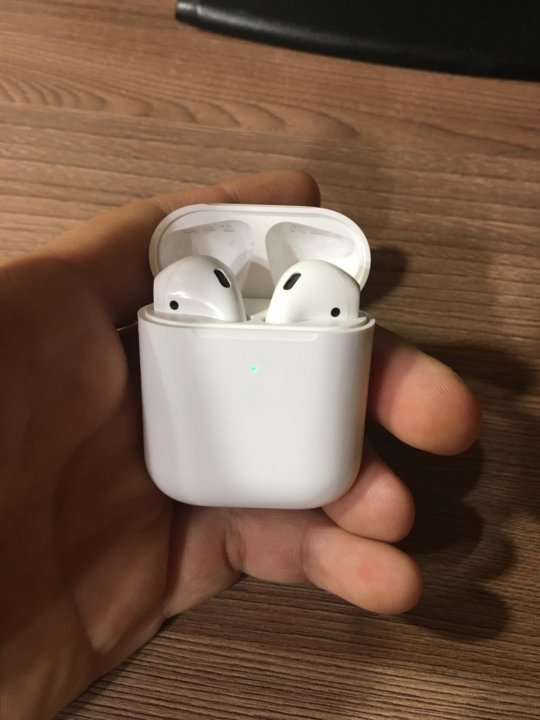 Реплики apple airpods. AIRPODS 2 копия. Айрподс 2 Люкс копия. Беспроводные наушники AIRPODS Lux copy 2:2. Аирподс 2 реплика.