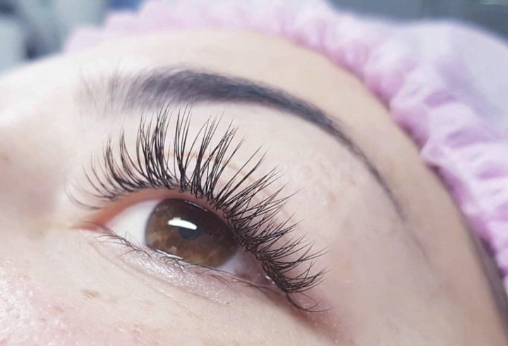наращивание ресниц ялта
