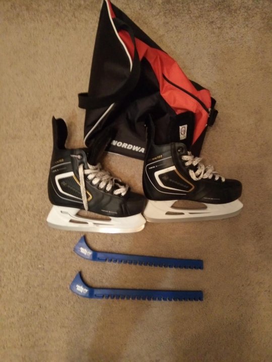 лезвие на коньки nordway. защита для коньков. защита коньков skate fenders. хоккейные коньки marax energy. как одеть защиту на коньки.