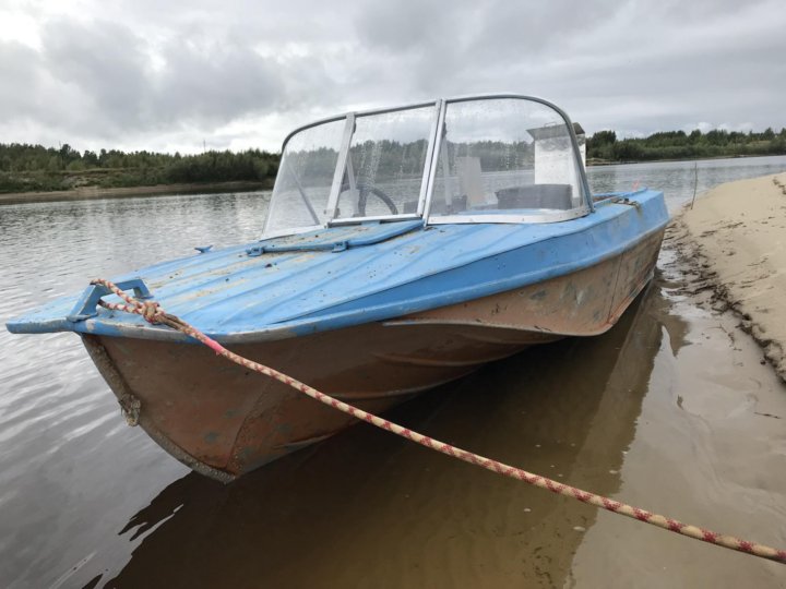 Касатка лодка казанка. Казанка 5м3 вихрь 30. Казанка 5м авито. Казанка 5м2 с выносным транцем. Казанка пермь.