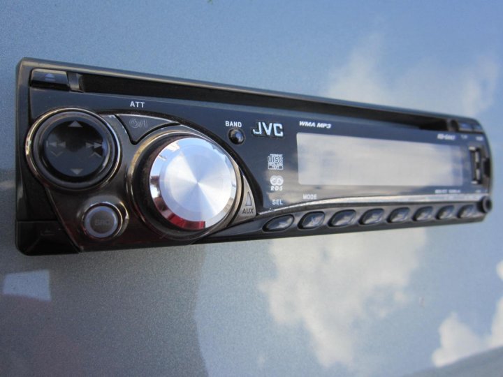 Как снять панель магнитолы jvc Автомагнитола JVC KD-G447 - купить в Раменском, цена 1 300 руб., продано 22 дека
