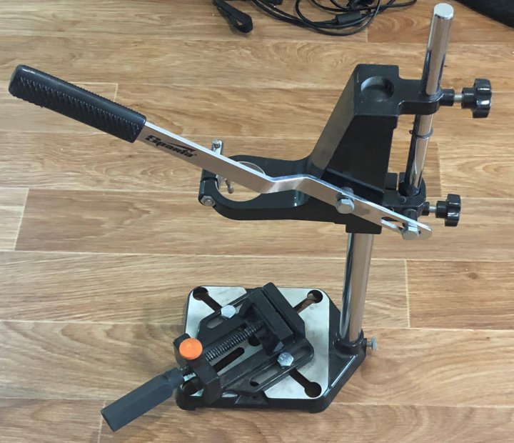 станок для дрели с тисками. станок для крепления дрели с тисками sparta 934055. стойка для сверления wolfcraft. станок stayer для дрели с тисками, 400мм. стойка для дрели stayer с тисками, 400мм (32240) (32240).