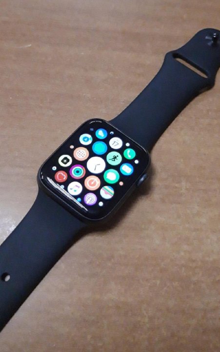 Часы Apple Watch Series 4 GPS 44mm (A1978) – купить в Первоуральске, цена  17 000 руб., продано 25 декабря 2019 – Аксессуары