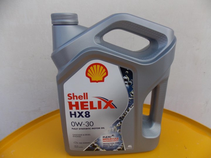 Масло шелл hx8 характеристики. Shell hx8 5w30. 550050026 Shell Helix hx8 0w-30 4l. Масло моторное Shell 550050026. Shell 550050026 масло моторное Helix hx8 0w30.