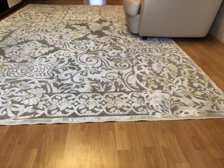 Коврики vw polo sedan оригинал. Ковер персидский 2000к. Старый оскол коврики. Ковры меринос. Коврики нива.