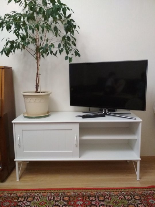 Ikea tockarp tv stand