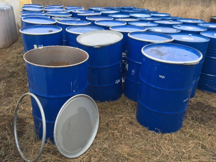 Бочка 227 л синяя. Продам бочку металлическую б/у. Маленькая бочка металлическая. Бочка 200л (б/у). Как установить тэн в металлическую бочку 200 л.