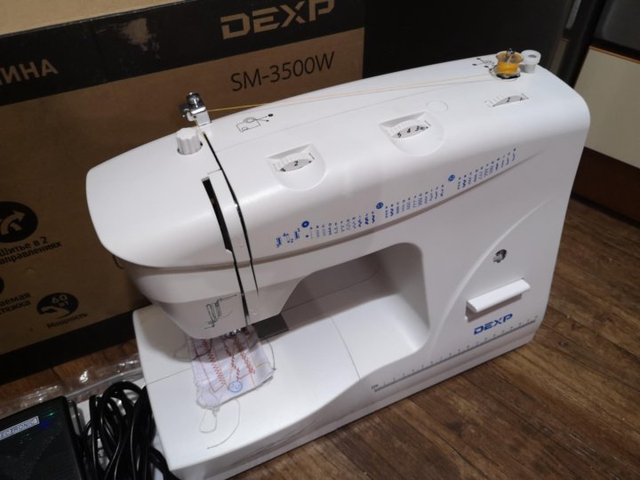 Швейная машина dexp sm 3500w. Швейная машинка DEXP SM-3500w. Швейная машинка DEXP SM-3500w комплектация. Швейная машинка дексп 3500. Машинка DEXP SM 3500w.