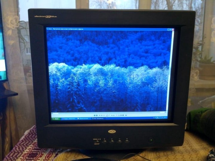 Lacie electron blue iv19. Lacie electron blue ii 22. Телевизор electron. Электрон 22. Электрон 22.