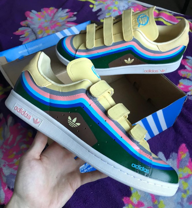 stan smith sean wotherspoon