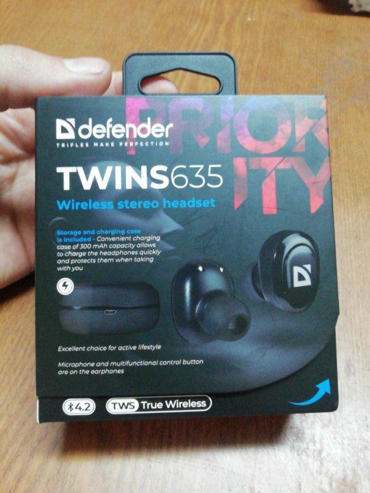 Беспроводные наушники defender twins 905 white. Defender Twins 638. Наушники Defender Twins. Гарнитура Bluetooth Defender Twins 905 TWS. Зарядка для беспроводных наушников от Дефендер Twins 903.