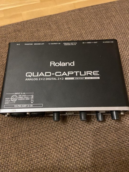 Roland quad capture. Roland Quad-capture 2x2.