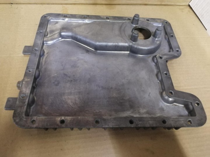Поддон акпп бмв х5 е70. Поддон двигателя бмв е39. Поддон бмв х5 е53 3. 0 дизель. Бмв х5 е53 поддон двигателя.