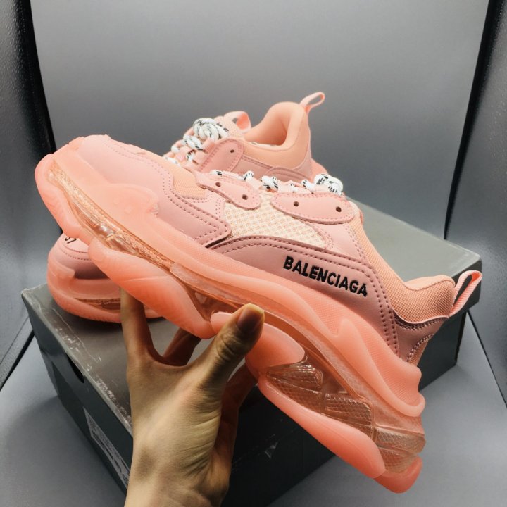 Кроссовки Balenciaga Triple s Pink