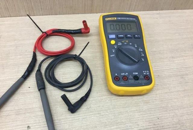 Мультиметр Fluke 17. Fluke 17. Fluke 17b Max. Мультиметр Флюк 17 б плюс.