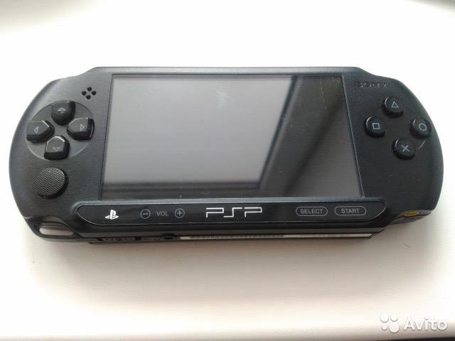 Psp e1008. PSP 3008 e1008. ПСП е1008 белая. PSP e1008 разъемы. Аналоговый стик на ПСП е1008.