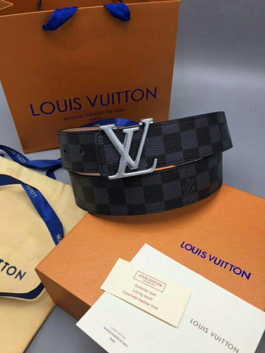 Песня она снимет с меня ремень луиви. Ремень Louis Vuitton серый. Ремень Луис лувитон мужской. Louis Vuitton ремень lb 0043. Луи Виттон ремень мужской.