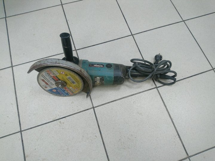 Болгарка Makita 9069 – купить в Москве, цена 3 900 руб., продано 27 ...