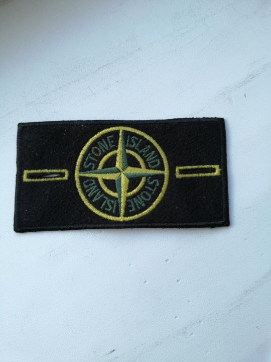 Эскиз тату stone island