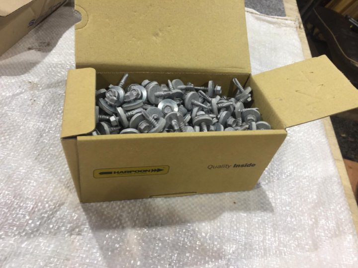 8 шурупы. Авито шурупы. Анкерный саморез. 5х10 бр. Шуруп шестигр.