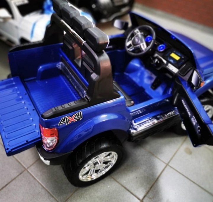 Детский электромобиль 2wd. Ford Ranger f650 электромобиль. Ford Ranger детский f650. Детский электромобиль Ford Ranger. Электромобиль Kreiss джип.