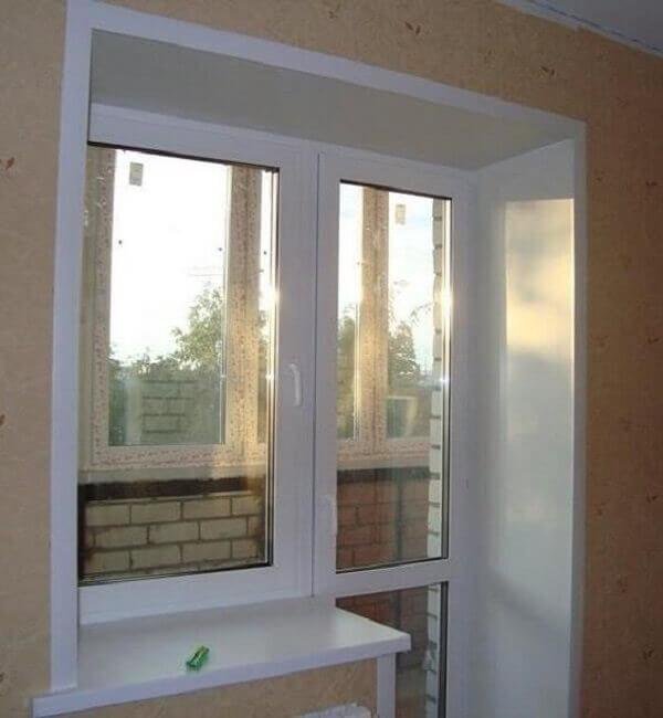 Отделка балконных откосов. Отделка откосов окон. Откосы на лоджии. Откосы для пластиковых окон на балконе. Отделка балконных откосов.