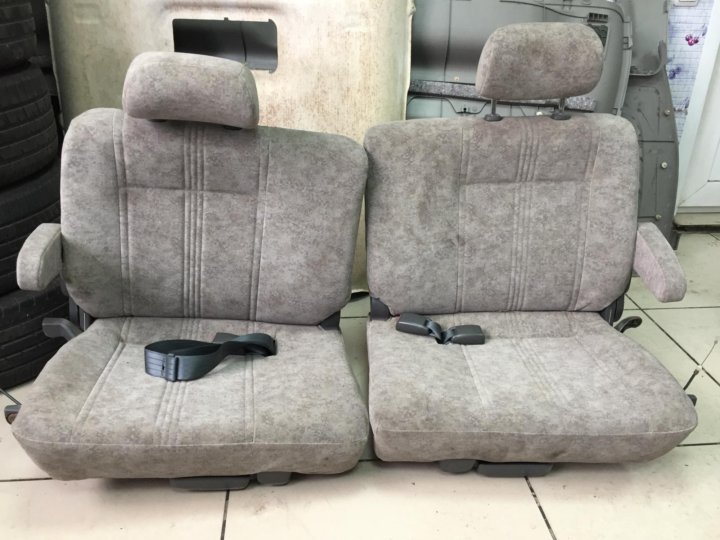 Крепление 3 ряда сидений toyota town ace noah sr50. Toyota noah 1998 сиденья. Toyota town ace 1994 салон. Сиденья toyota town ace noah. Town ace noah салон.