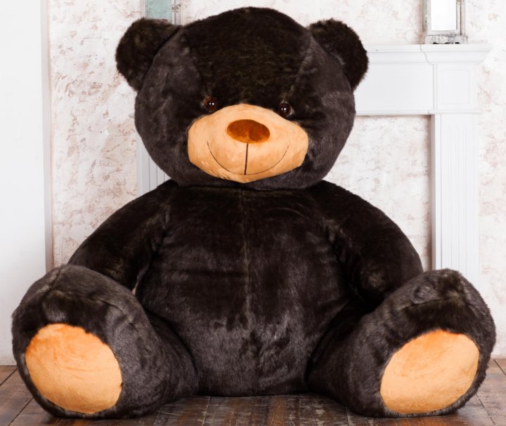 Черно плюшевая. Большой черный медведь игрушка. Большой плюшевый медведь черный. Черный медведь игрушки большие. Черный мишка игрушка большой.