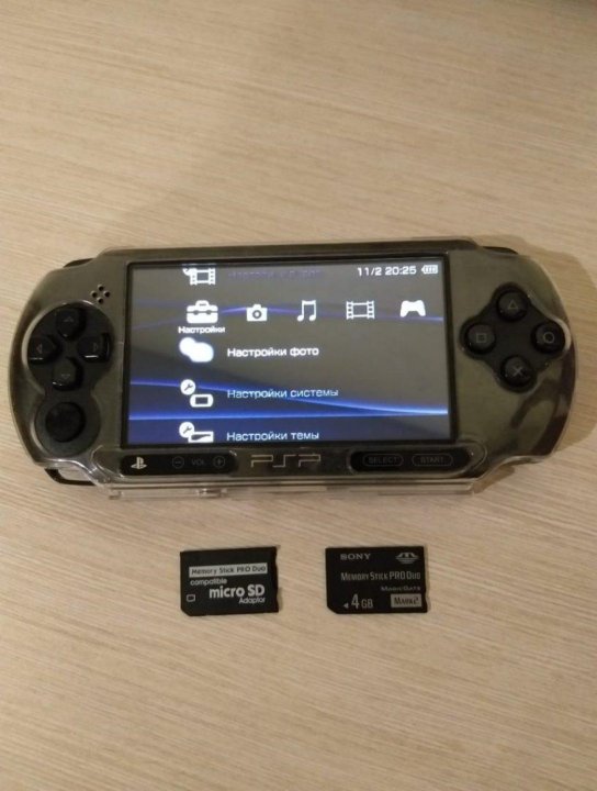 Как вставить диск в psp 1008