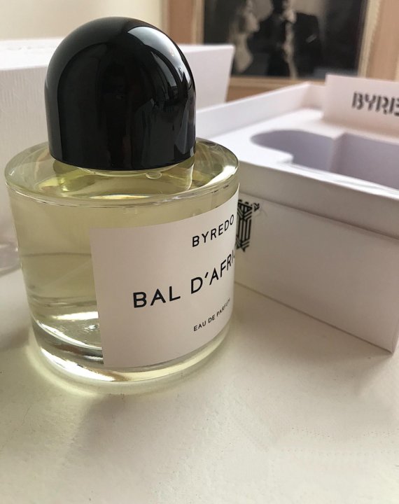 Вода африканский бал. Духи Байредо Африканский. Byredo Bal d'Afrique. Bal d'Afrique Byredo 100мл. Духи Байредо Африканский бал.