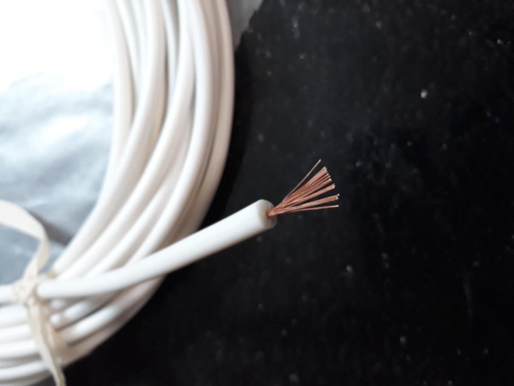 Провод высоковольтный силиконовый. Кабель нулевого сопротивления для проводов зажигания. Высоковольтные провода с нулевым сопротивлением 12awg. Силиконовый нулевого высоковольтный кабель силиконовый. Провод в силиконовой изоляции.