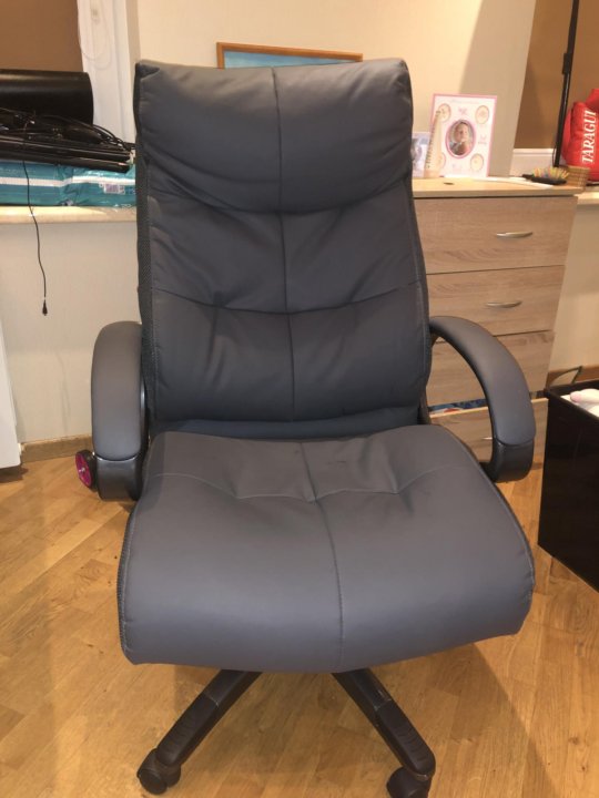 Кресло рабочее Hoff (BOSS II HLC-1153L) – купить в Москве, цена 3 990 руб.,продано 28 февраля 2020 – Диваны и кресла