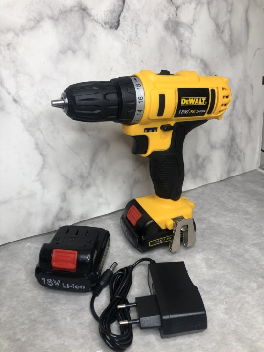 Шуруповерт деволт 18. Шуруповёрт DEWALT 18v. ДЕВОЛТ 18v шуруповерт. Дрель-шуруповерт DEWALT 36 вольт. Шуруповерт DEWALT 18v professional v2 ударный.