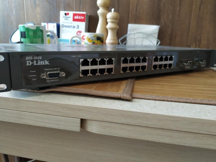 D link des 3526. Коммутатор des 3526. D link 3526. Des-3526 fast-Ethernet Switch.