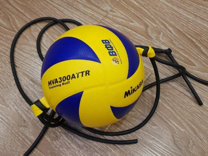 Mikasa v300w. Волейбольный мяч на растяжках. Волейбольный мяч mikasa mva300. Мяч волейбольный mikasa на растяжках. Мяч волейбольный mikasa на растяжках.