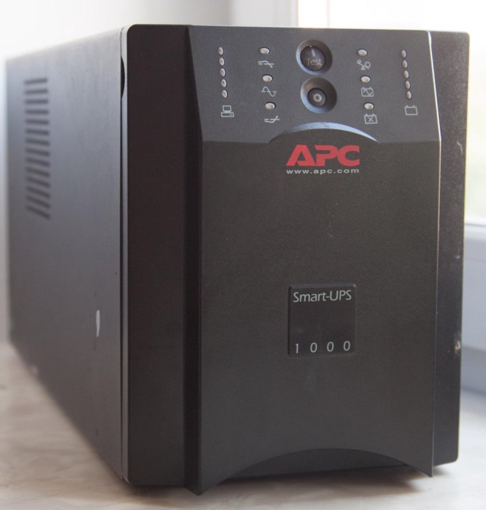 Ибп apc 1000va. APC Smart 1000. ИБП APC Smart-ups 1000va. ИБП АРС Smart-ups 1000. APC Smart ups 1000 sua1000i.