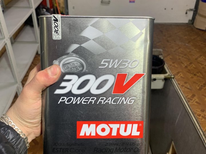 Racer 300 какое масло. Motul Power 300v 5w-30 110815. Motul Power 300v 5w-30 Racing 5л 110815. Мотюль 300v 5w40. Motul Power LCV 5w-30.