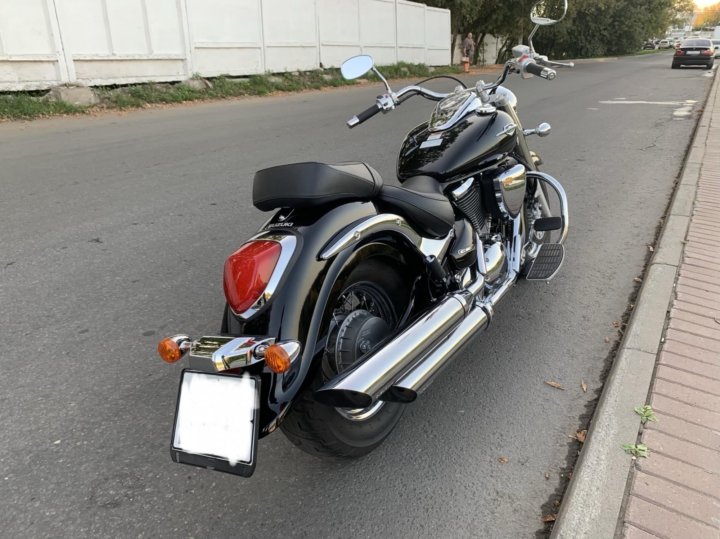 Suzuki Intruder c800