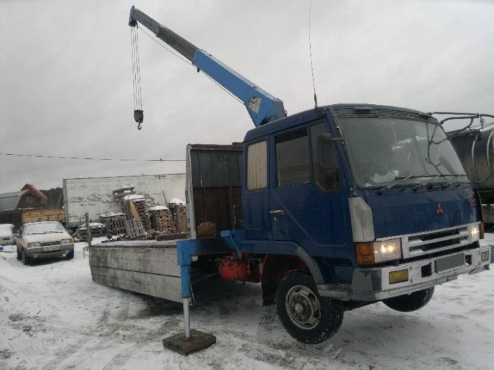 Манипуляторы без пробега владивосток. Iveco манипулятор. Самогруз с казаном. Самогруз Фуго зеленый 1998 презентация. Спейс машина манипулятор г Вахдат.