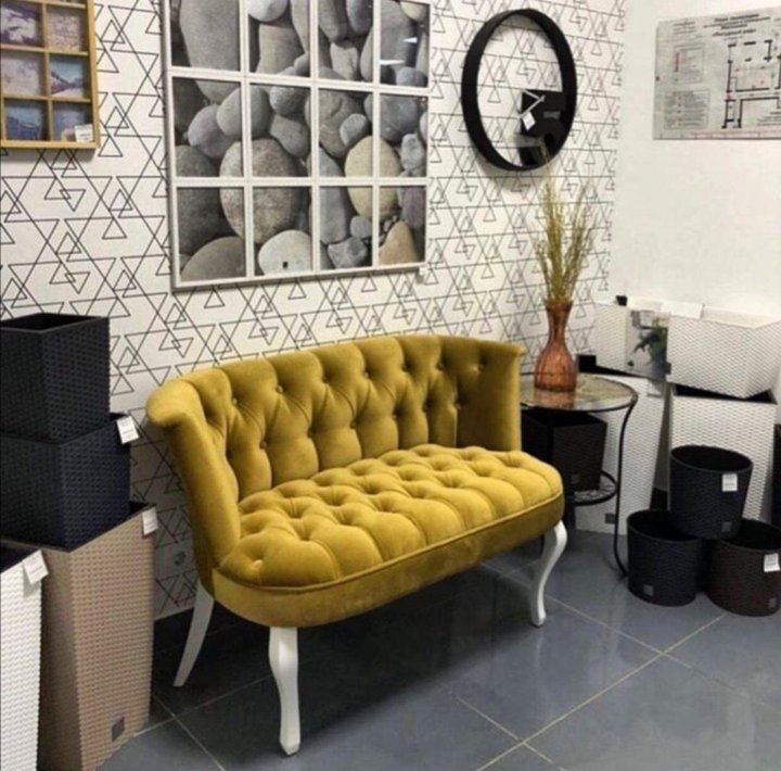 Диванчик в салон. Диванчик в салон красоты. Диванчик в салон. Диван каретная стяжка для салона красоты. Диван для салона красоты.