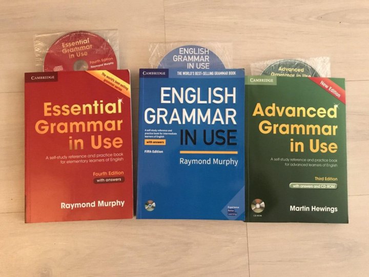 Murphy english. Grammar in use синий. Essential Grammar in use Raymond Murphy. Grammar in use New. Murphy зеленый.