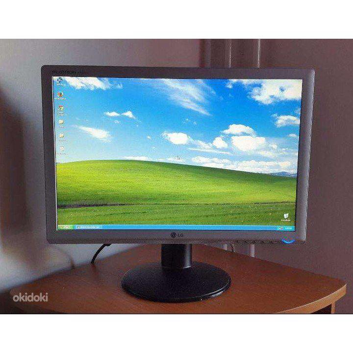 Монитор авито. Philips 193v5l. Acer al1913. Benq v2220. Монитор lg flatron w1934s 19".