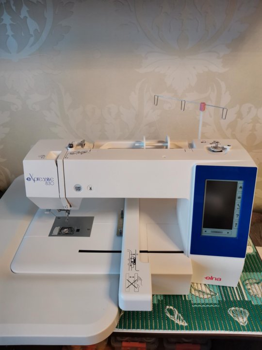 Вышивальная машина Elna expressive 830 купить в Москве, цена 75 000